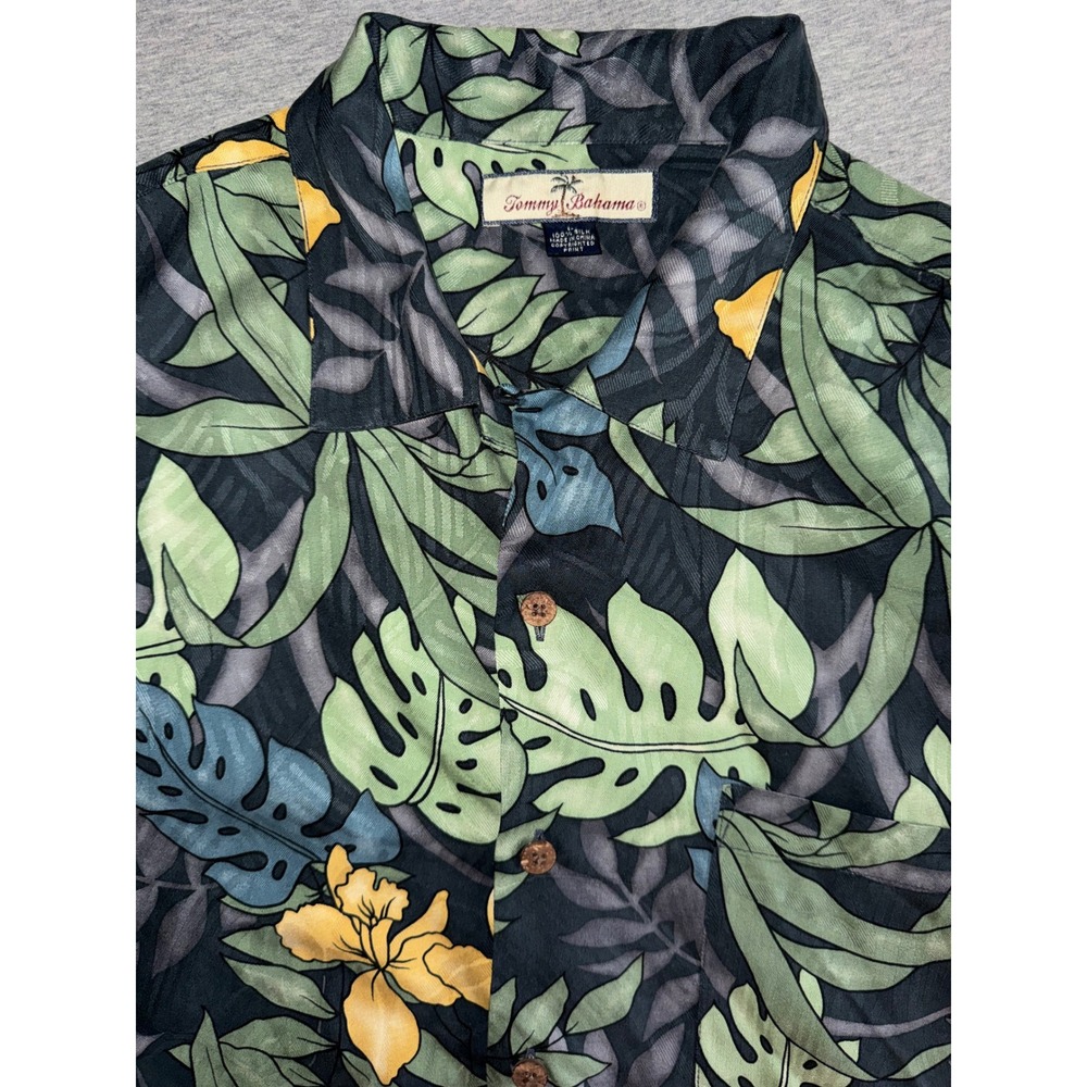 Tommy Bahama Mens Silk Camp Shirt Size Large Tropical Floral Green Resort Summer